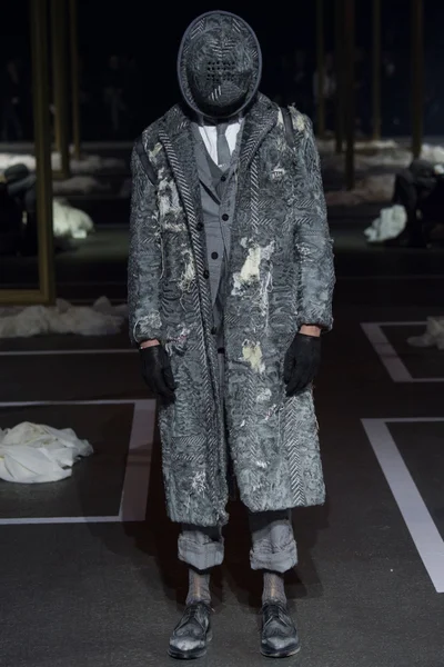 Look 8